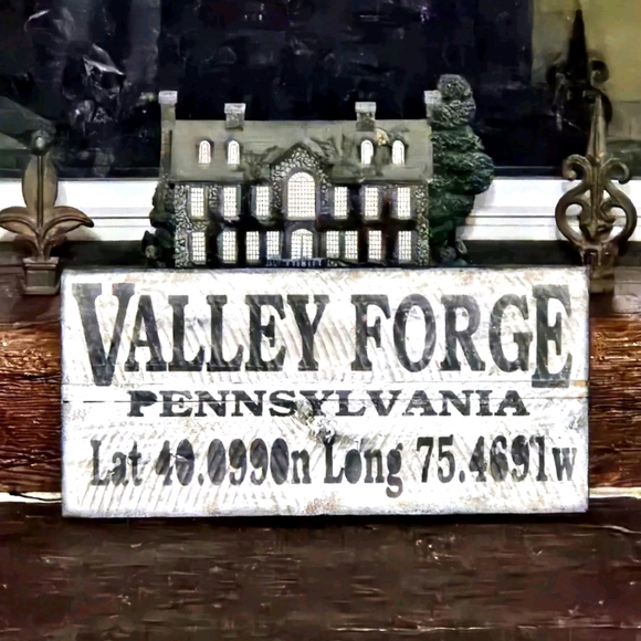 VALLEY FORGE, PA RUSTIC WOOD TOWN SIGN - Picture 1 of 4